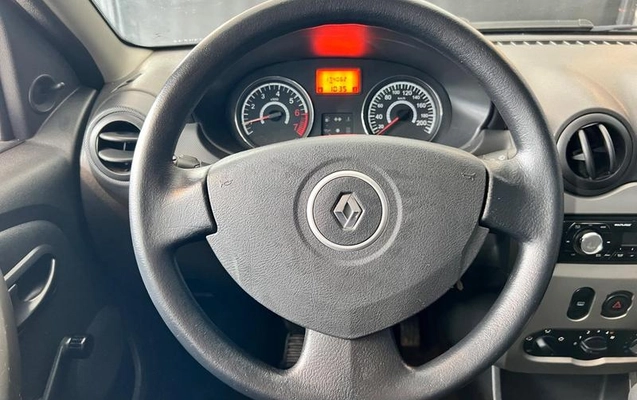 imagem-https://www.socarrao.com.br/sc-vehicle-images-prod/876790/1789592039988-7780661_8_B_9687f4f20e.jpeg