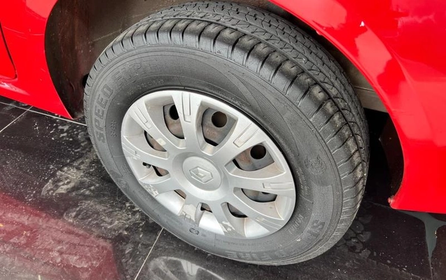 imagem-https://www.socarrao.com.br/sc-vehicle-images-prod/876790/1789592039994-7780661_12_B_d35c570eb7.jpeg