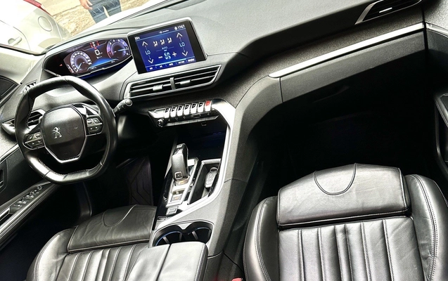 imagem-https://www.socarrao.com.br/sc-vehicle-images-prod/876899/1771943612014-12_074224.jpg