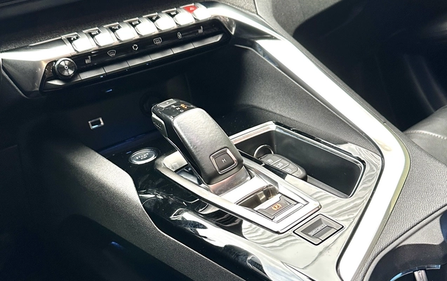 imagem-https://www.socarrao.com.br/sc-vehicle-images-prod/876899/1771943612014-13_074224.jpg