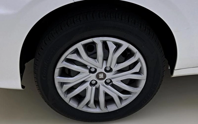 imagem-https://www.socarrao.com.br/sc-vehicle-images-prod/876955/1786109570822-7437901_12_B_09c3cbdb40.jpeg