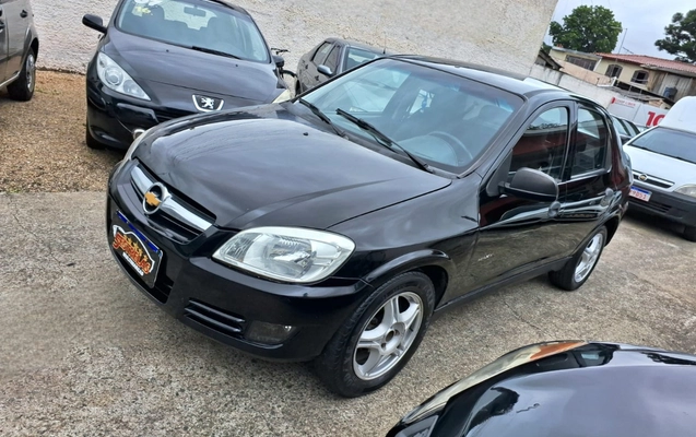 imagem-https://www.socarrao.com.br/sc-vehicle-images-prod/876999/1771945877321-My5qcGc.jpg