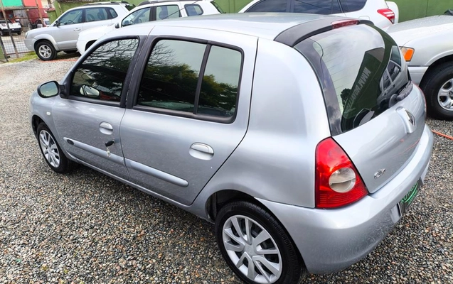 imagem-https://www.socarrao.com.br/sc-vehicle-images-prod/877356/1773408805974-SU1HXzIwMjYwMzEyXzE3NDg0OCAoQ29weSkuanBn.jpg