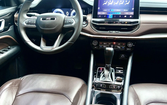 imagem-https://www.socarrao.com.br/sc-vehicle-images-prod/877398/1771954116209-7_062313.jpg