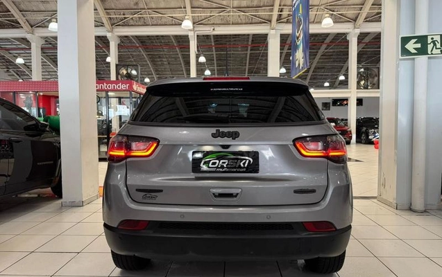 imagem-https://www.socarrao.com.br/sc-vehicle-images-prod/877403/1789074230062-7830002_12_B_7df4dfed00.jpeg