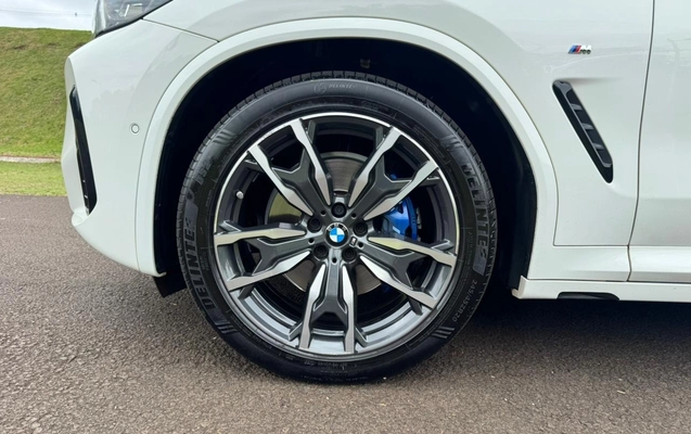 imagem-https://www.socarrao.com.br/sc-vehicle-images-prod/877485/1771956314152-V2hhdHNBcHAgSW1hZ2UgMjAyNi0wMi0yMyBhdCAxNS41NS4zMiAoMSkuanBlZw.jpeg