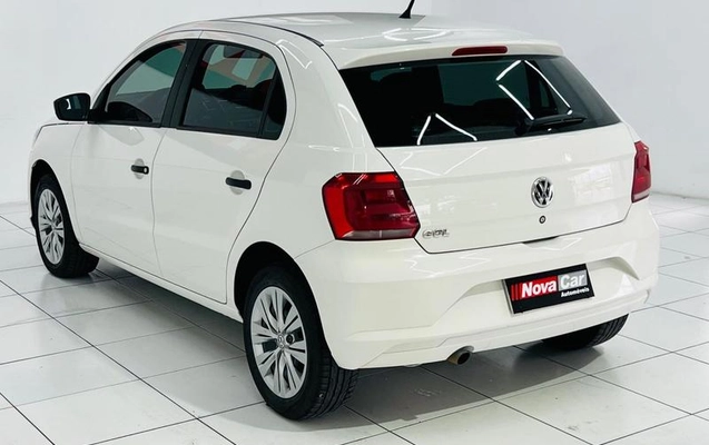 imagem-https://www.socarrao.com.br/sc-vehicle-images-prod/877528/1785956042001-7758826_7_B_45770f5de1.jpeg