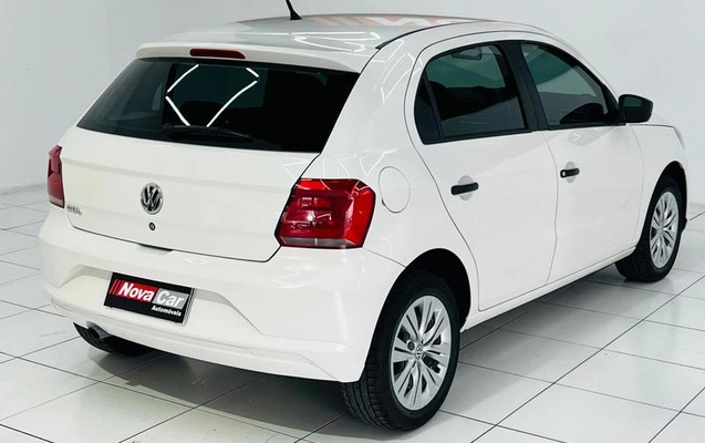 imagem-https://www.socarrao.com.br/sc-vehicle-images-prod/877528/1785956042012-7758826_5_B_7741c0c304.jpeg