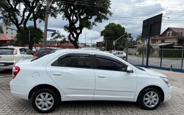 imagem-https://www.socarrao.com.br/sc-vehicle-images-prod/877645/1789392220006-7835560_9_B_ef185645fe.jpeg