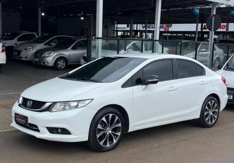 Honda Civic 2015 Branco — foto 1 de 3