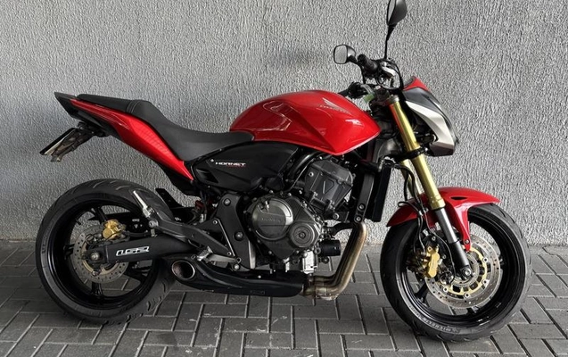 imagem-https://www.socarrao.com.br/sc-vehicle-images-prod/877748/1789568786192-7835677_4_B_40a7fcc7aa.jpeg