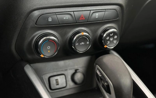 imagem-https://www.socarrao.com.br/sc-vehicle-images-prod/878129/1788484981760-7811500_18_B_c4ebea53b1.jpeg