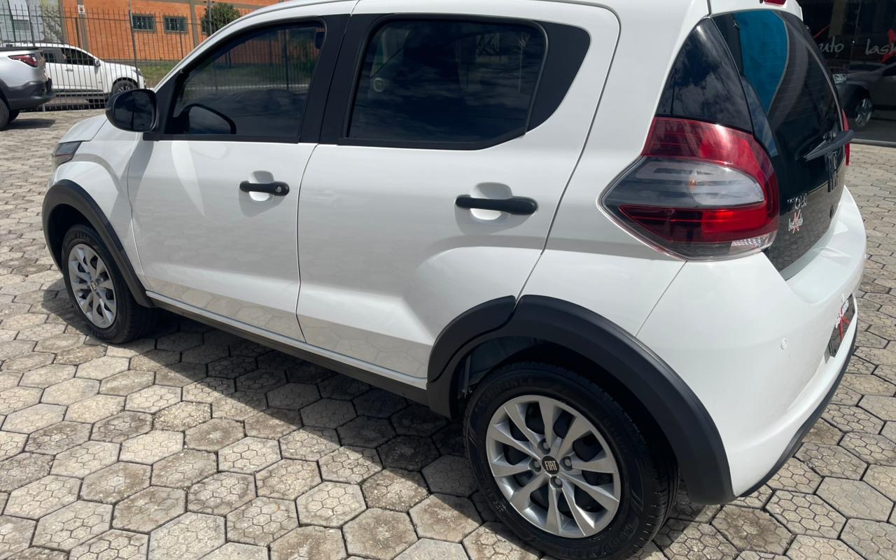 imagem-https://www.socarrao.com.br/sc-vehicle-images-prod/879051/1772022977448-N0RDODhEOUItMDgzNi00MzcwLTk0MUQtMTk1RjlFMzhEMThDLmpwZWc.jpeg