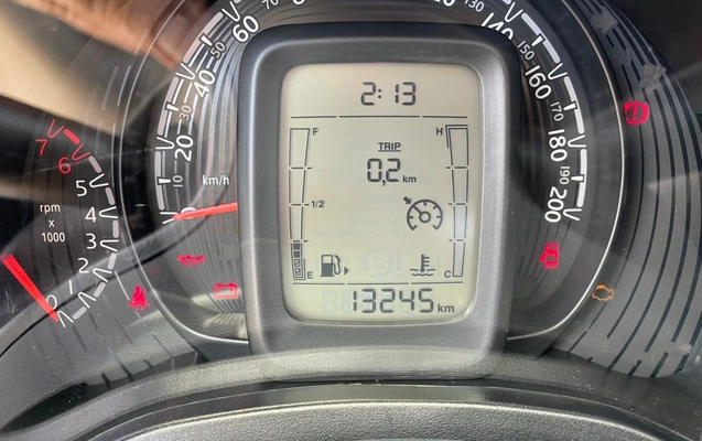 imagem-https://www.socarrao.com.br/sc-vehicle-images-prod/879051/1772022977810-Q0U2NTY1RTgtNDkzMi00MUU4LTk4RjUtOUVCQTQ5MTBDNDQxLmpwZWc.jpeg