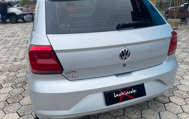 imagem-https://www.socarrao.com.br/sc-vehicle-images-prod/879194/1772025150676-OTI1RERBNjktMkJDMy00MDMzLUExNUQtMzQwRUJBODE0MzE4LmpwZWc.jpeg