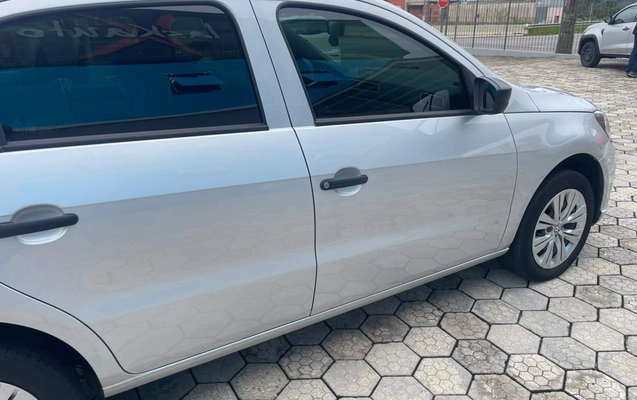 imagem-https://www.socarrao.com.br/sc-vehicle-images-prod/879194/1772025150735-MkQxQkUxRjctQjYzRC00Q0IzLUJDNDAtRUNBM0UzNzFGMjFCLmpwZWc.jpeg