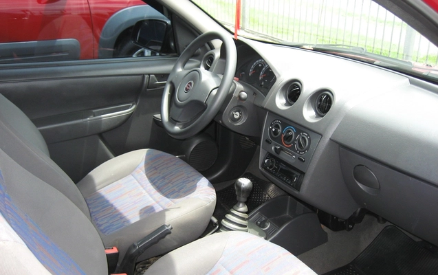 imagem-https://www.socarrao.com.br/sc-vehicle-images-prod/879234/1772293904874-SU1HXzE3MzcuSlBH.JPG