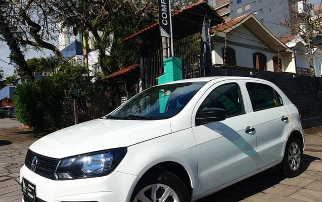 imagem-https://www.socarrao.com.br/sc-vehicle-images-prod/879364/1785500733252-71Lr4Exr2MjA9XajXo2rlKrvPvHUpq4i.jpg