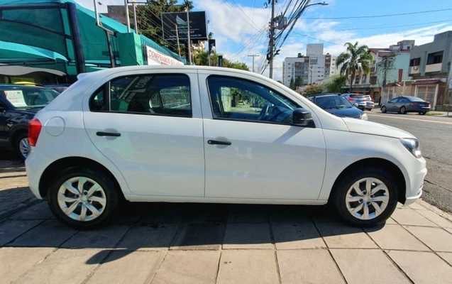 imagem-https://www.socarrao.com.br/sc-vehicle-images-prod/879364/1785500733261-47EjJ99tb36Cf3nHz3MHfKRsyGHqQr4d.jpg