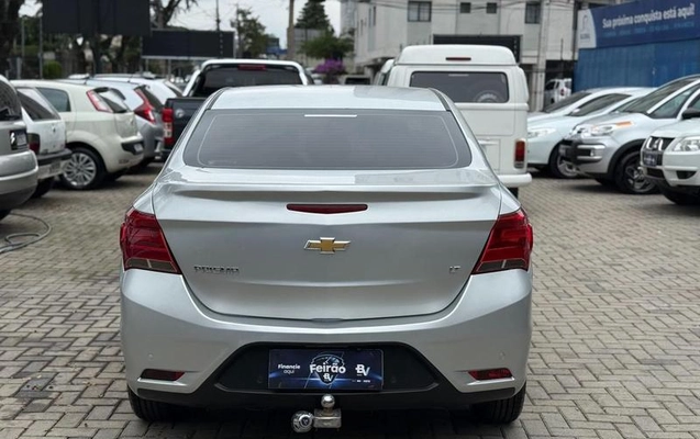 imagem-https://www.socarrao.com.br/sc-vehicle-images-prod/879743/1779133466698-7838343_4_B_b14c5f5f28.jpeg