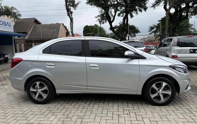 imagem-https://www.socarrao.com.br/sc-vehicle-images-prod/879743/1779133466706-7838343_5_B_fd75606f5e.jpeg