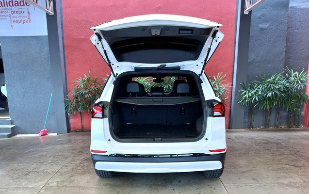 imagem-https://www.socarrao.com.br/sc-vehicle-images-prod/879796/1772035175943-6_124116.jpg