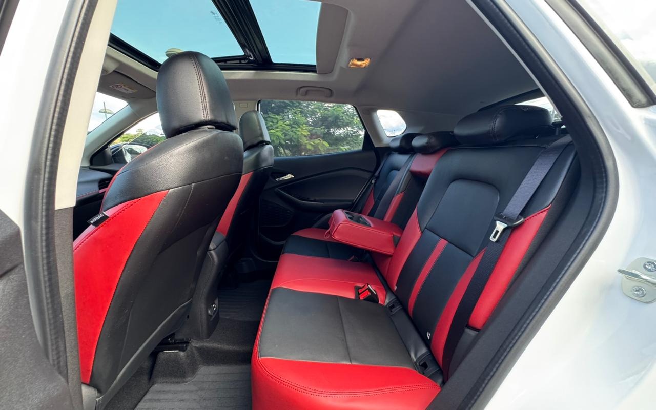 imagem-https://www.socarrao.com.br/sc-vehicle-images-prod/879815/1772035713578-V2hhdHNBcHAgSW1hZ2UgMjAyNi0wMi0yNSBhdCAxMi41Mi40NyAoMykuanBlZw.jpeg