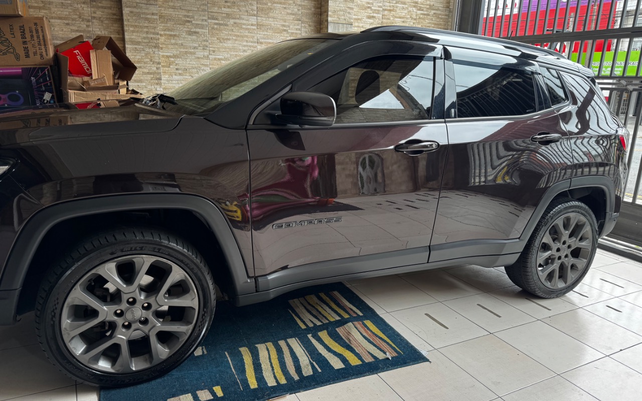 imagem-https://www.socarrao.com.br/sc-vehicle-images-prod/879816/1772036799425-SU1HXzM0ODUuanBlZw.jpeg