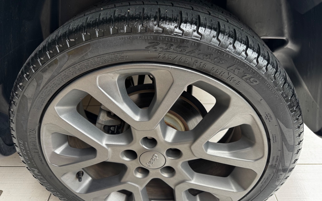 imagem-https://www.socarrao.com.br/sc-vehicle-images-prod/879816/1772036799735-SU1HXzM0ODcuanBlZw.jpeg
