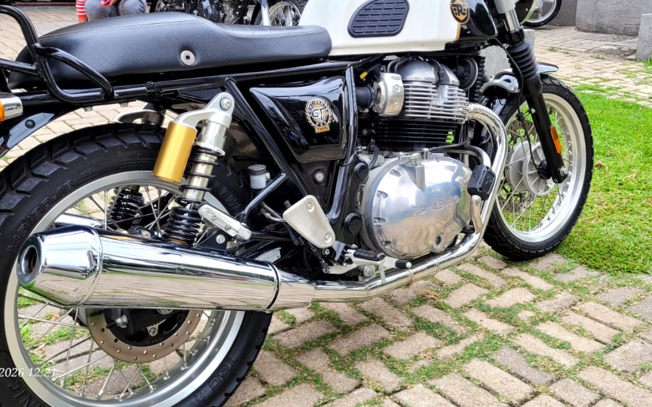 imagem-https://www.socarrao.com.br/sc-vehicle-images-prod/879925/1772037002321-V2hhdHNBcHAgSW1hZ2UgMjAyNi0wMi0yNSBhdCAxMi4yNC4xNi5qcGVn.jpeg