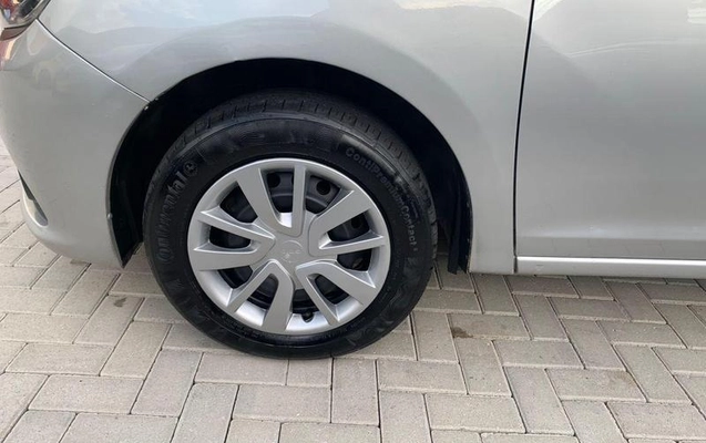 imagem-https://www.socarrao.com.br/sc-vehicle-images-prod/879968/1785426041731-7838635_9_B_87e244055a.jpeg