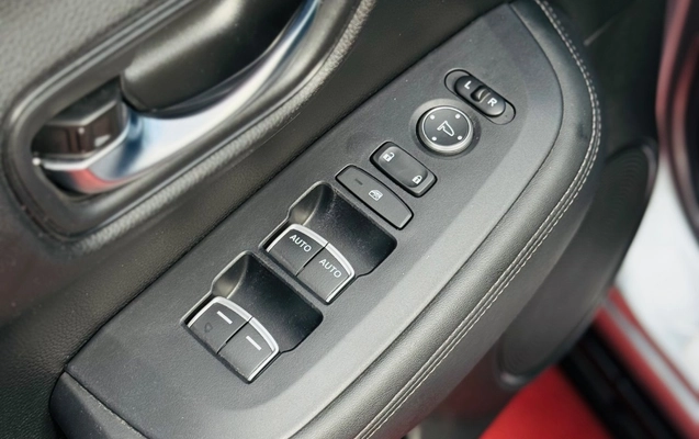 imagem-https://www.socarrao.com.br/sc-vehicle-images-prod/880014/1788362933180-gb-d9b9932.jpeg