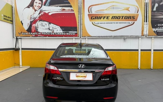 imagem-https://www.socarrao.com.br/sc-vehicle-images-prod/880022/1787338825415-7831831_7_B_b600027b4c.jpeg