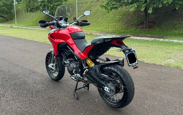 imagem-https://www.socarrao.com.br/sc-vehicle-images-prod/880090/1772038666706-V2hhdHNBcHAgSW1hZ2UgMjAyNi0wMi0yMyBhdCAxNy4yNy40NiAoMSkuanBlZw.jpeg