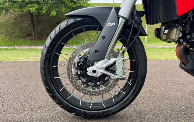 imagem-https://www.socarrao.com.br/sc-vehicle-images-prod/880090/1772038667428-V2hhdHNBcHAgSW1hZ2UgMjAyNi0wMi0yMyBhdCAxNy4yNy40OS5qcGVn.jpeg