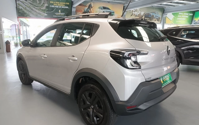 imagem-https://www.socarrao.com.br/sc-vehicle-images-prod/880105/1786982965315-pW2gjMjdS1ZXVpVmUAXEasIpkpuqfgBo.jpg