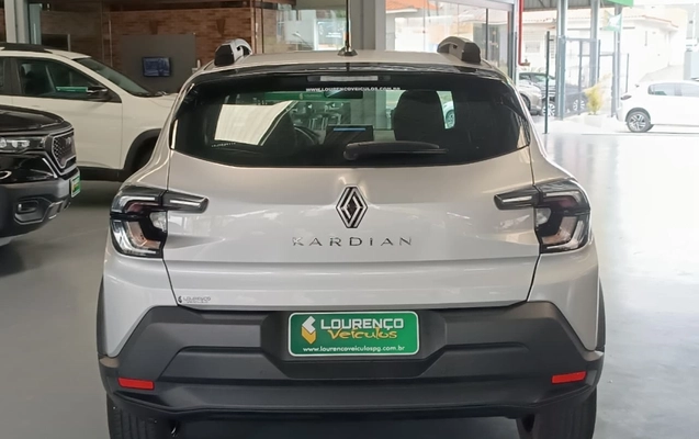 imagem-https://www.socarrao.com.br/sc-vehicle-images-prod/880105/1786982965317-oBN40Oh20MD0xdav5PFptCky6drBAWE2.jpg