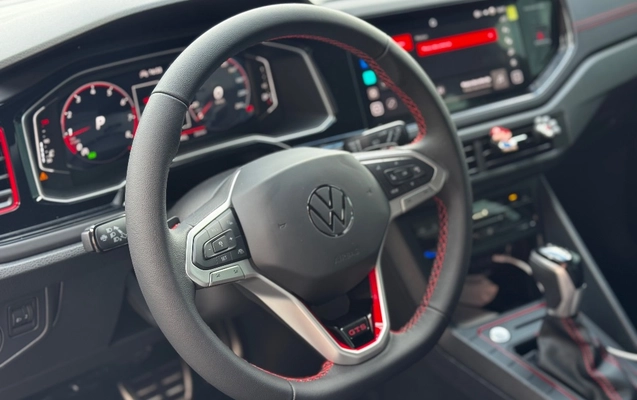 imagem-https://www.socarrao.com.br/sc-vehicle-images-prod/880181/1779217524364-gb-27eff0c.jpeg