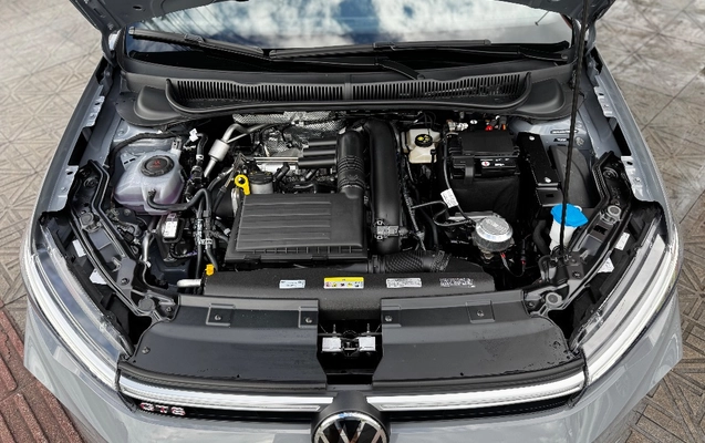 imagem-https://www.socarrao.com.br/sc-vehicle-images-prod/880181/1779217524365-gb-4bb6773.jpeg