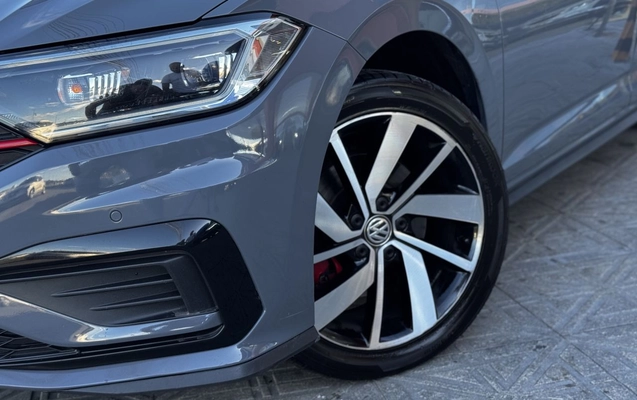 imagem-https://www.socarrao.com.br/sc-vehicle-images-prod/880227/1779217750127-gb-60ea048.jpeg
