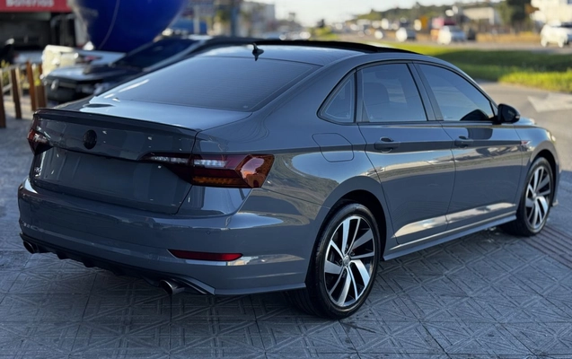 imagem-https://www.socarrao.com.br/sc-vehicle-images-prod/880227/1779217750131-gb-e691885.jpeg