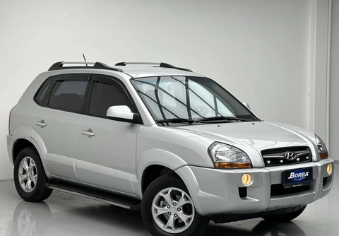 Hyundai Tucson 2.0 16V Aut. 2015 Prata — foto 1 de 3
