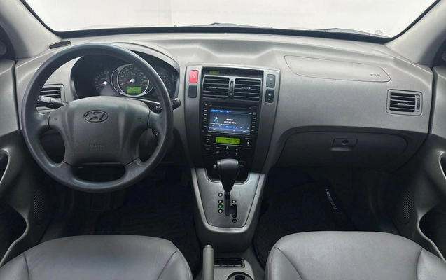 imagem-https://www.socarrao.com.br/sc-vehicle-images-prod/880281/1783101079173-c923443b6d78454abcacefbd5f5cc1fd_1772806945882.jpeg
