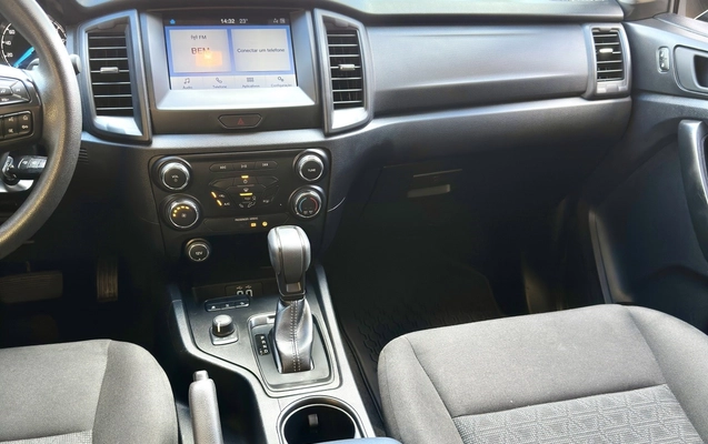 imagem-https://www.socarrao.com.br/sc-vehicle-images-prod/880300/1772042582833-12_052837.jpg