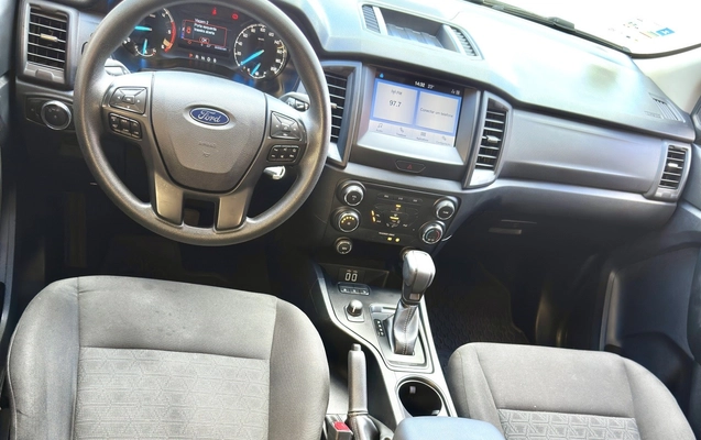 imagem-https://www.socarrao.com.br/sc-vehicle-images-prod/880300/1772042582835-15_052837.jpg
