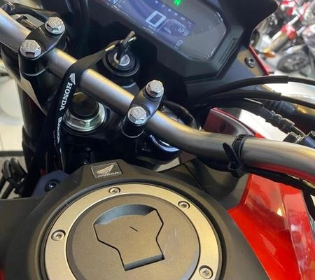 imagem-https://www.socarrao.com.br/sc-vehicle-images-prod/880402/1780057896130-7838962_0_B_1e10f76d20.jpeg