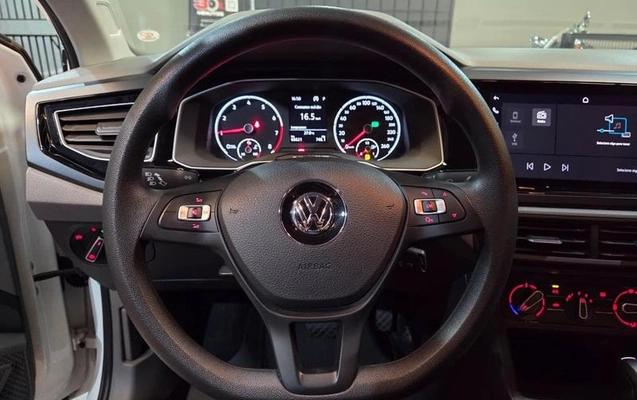 imagem-https://www.socarrao.com.br/sc-vehicle-images-prod/880553/1772046437803-7742478_2_B_a7bd89d521.jpeg