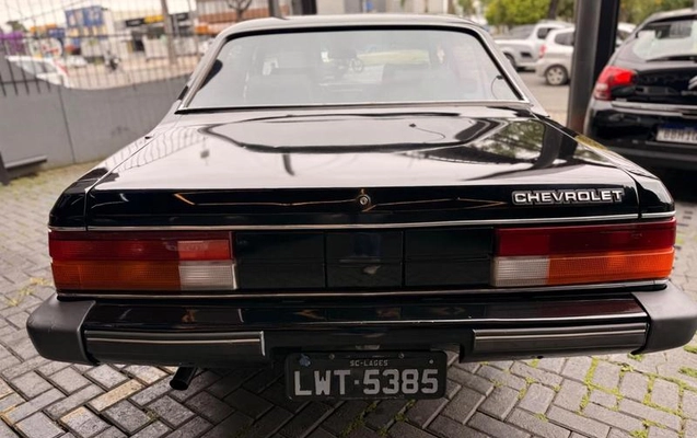 imagem-https://www.socarrao.com.br/sc-vehicle-images-prod/880761/1789592050643-7788133_4_B_35667a4679.jpeg