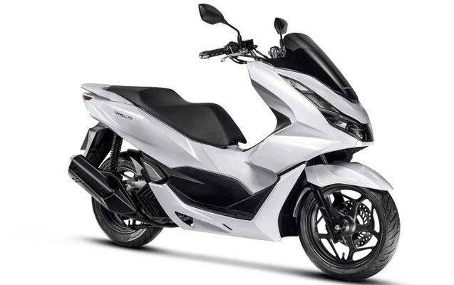imagem-https://www.socarrao.com.br/sc-vehicle-images-prod/881/1787604976749-app-photos-lXXMwop3WBOPxcuwqGs8gAziE6c7dqQl.jpg