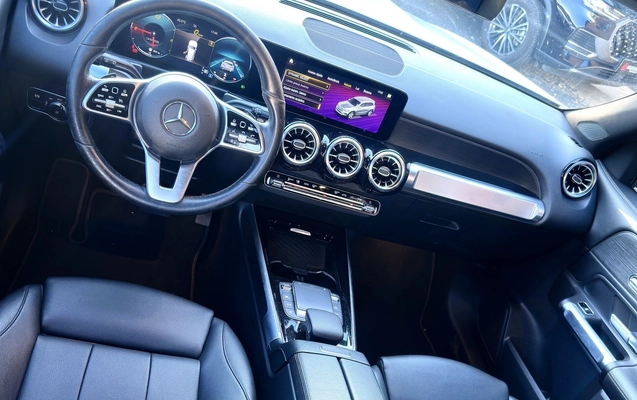 imagem-https://www.socarrao.com.br/sc-vehicle-images-prod/881163/1772054514397-9_085101.jpg